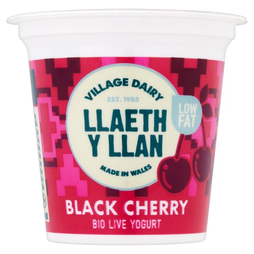 Village Dairy Llaeth y Llan Black Cherry Bio Live Yogurt 125g